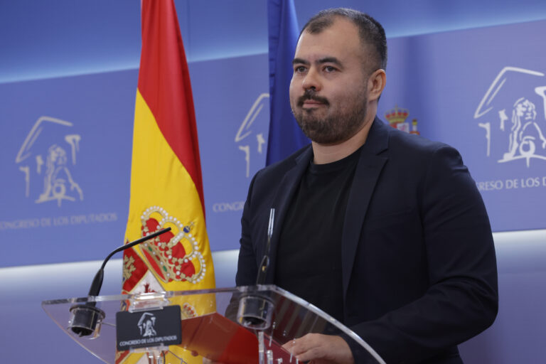 El vicepresidente de la comisión de la DANA ha anticipado un interrogatorio muy duro a Feijóo