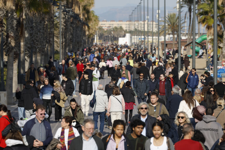 València suma cerca de 15.000 vecinos en 2025 y alcanza los 840.792 residentes