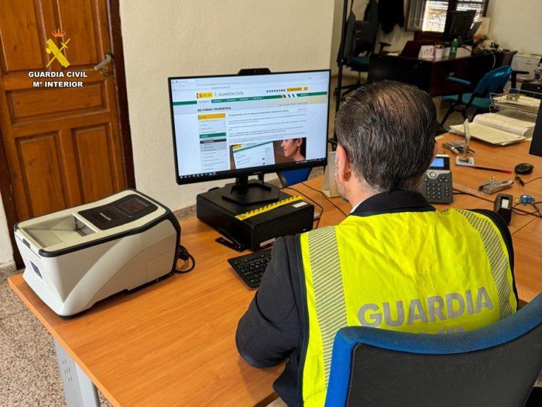 10 detenidos por una estafa de 86.350 euros con falsas inversiones en una multinacional