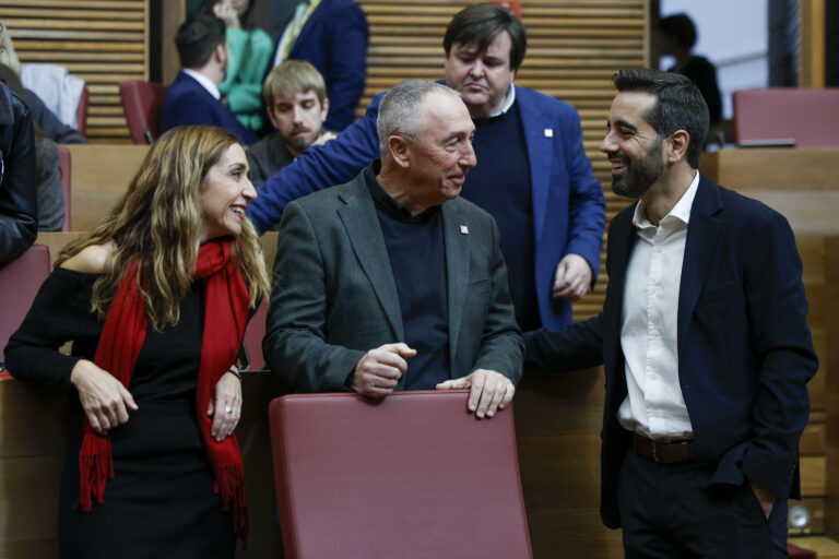 Compromís pide la renuncia al acta de Mazón como condición para asistir a la reunión convocada por Pérez Llorca