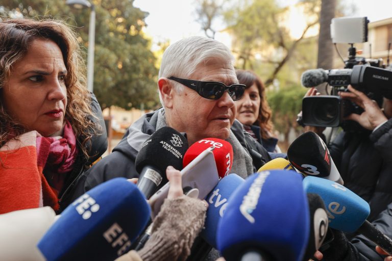 Basset niega reticencias para enviar el Es_Alert y afirma: ‘había que enviarla’