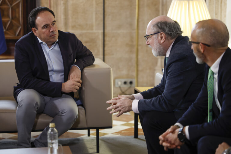 Pérez Llorca reconoce el trabajo de Tragsa tras la dana de octubre