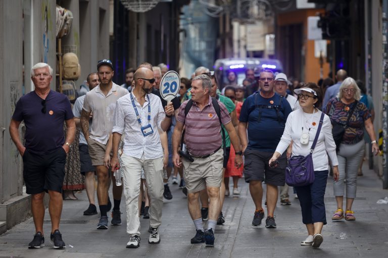 La Comunitat Valenciana recibió 11,7 millones de turistas extranjeros hasta noviembre y el gasto creció casi un 6%