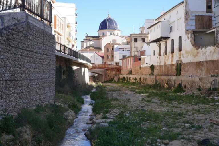 Las obras de la CHJ triplicarán la capacidad de desagüe del barranco del Poyo en Chiva