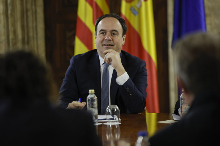 Pérez Llorca y Torres copresidirán la primera reunión de la Comisión Mixta de la dana en Riba-roja