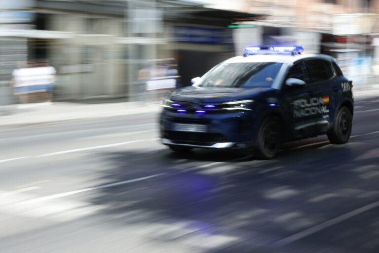 Tres menores de 14 y 15 años detenidos por violar a otra menor en València