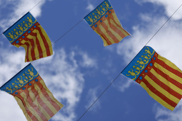 El viento obliga a seis intervenciones en la provincia de Valencia