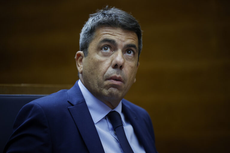 La Fiscalía no ve indicios para imputar a Mazón por la DANA y pide devolver la causa