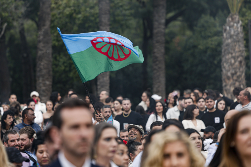 Pérez Llorca pueblo gitano